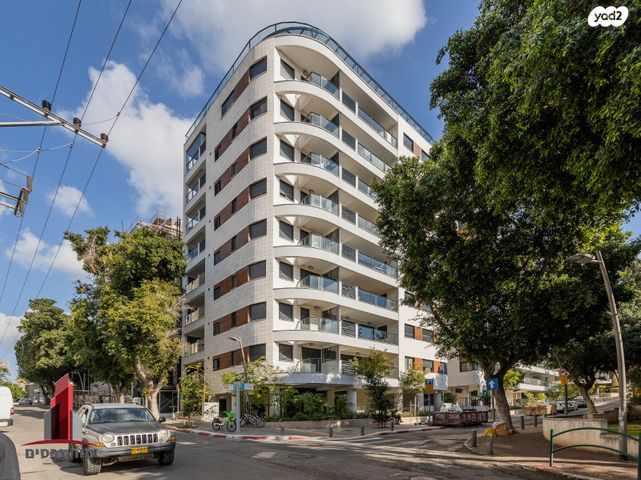 שכונת חשמונאים, מרכז העיר א