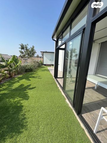 בית פרטי/ קוטג', נורית