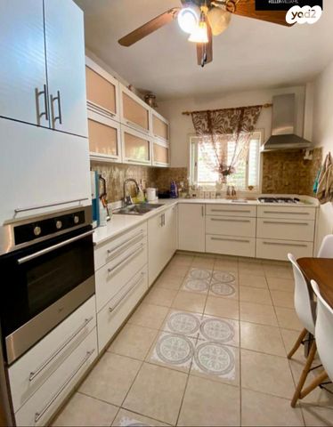 דירה, סנהדרין, בבלי, תל אביב יפו