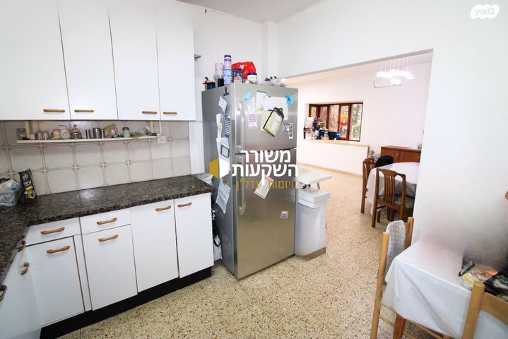 דירה, יגאל אלון, הרצליה הירוקה, נווה עובד, הרצליה