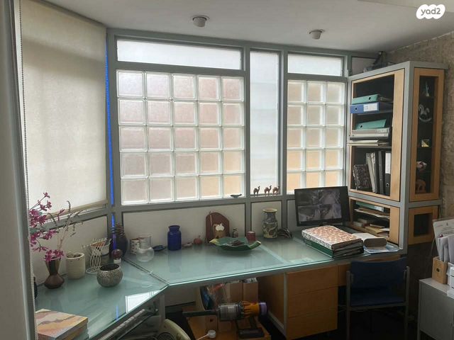 דירת גן, גבעת חנניה, אבו תור, ירושלים