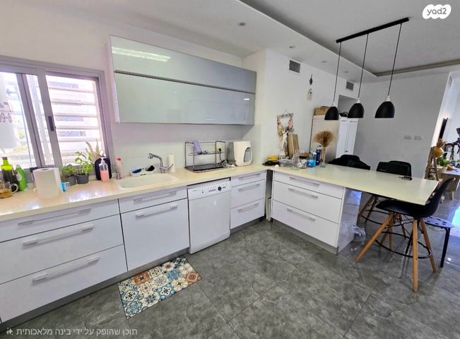 דירה, דרך הפארק, קרית השרון, נתניה