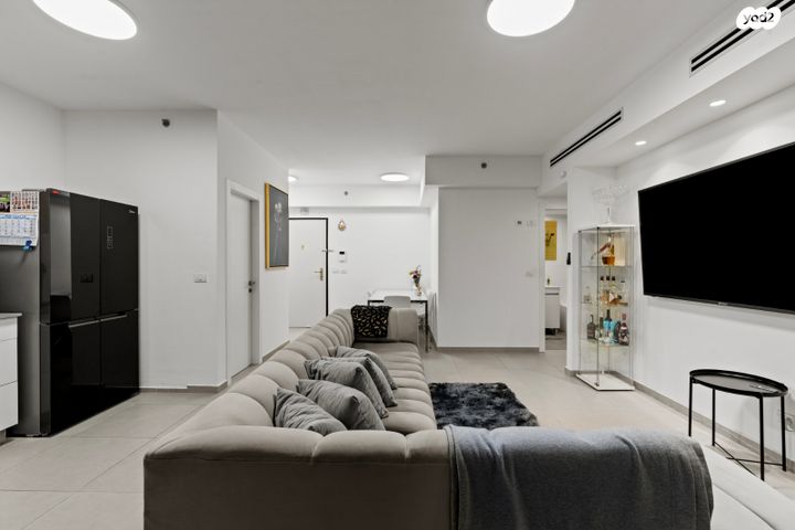 דירה, שולמית אלוני, נחלת יהודה, ראשון לציון