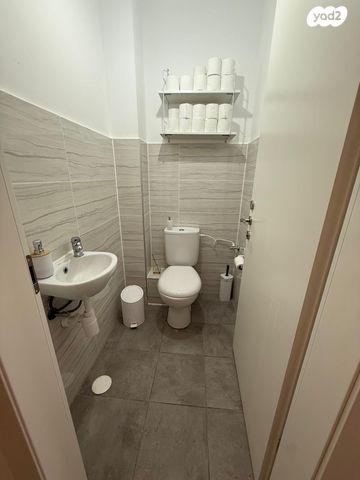 דירה, שלום דנינו, נתיבות מערב, נתיבות