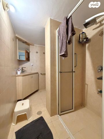 דירה, רנ"ס 33, מוצקין הותיקה, קרית מוצקין