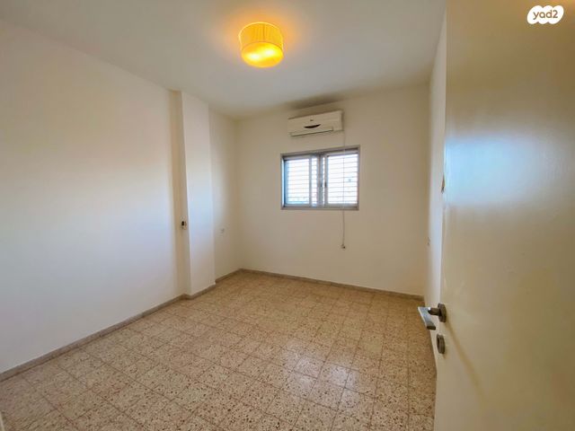 דירה, א' / צפון מזרח העיר, רחובות