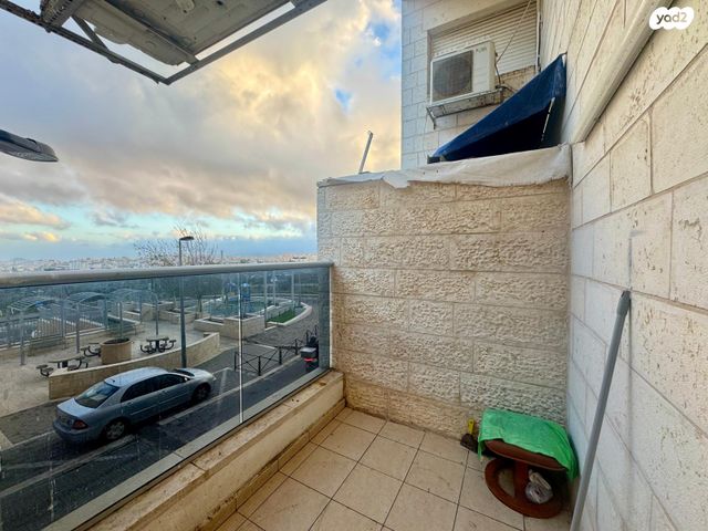 דירה, הרב דוד אלטשולר, גילה, ירושלים