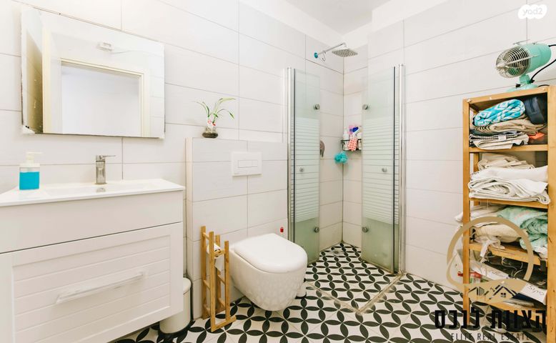 דירת גן, קרית אונו