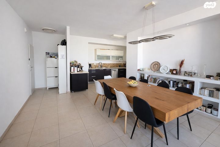 דירה, ש"י עגנון, מרכז דרום, רעננה