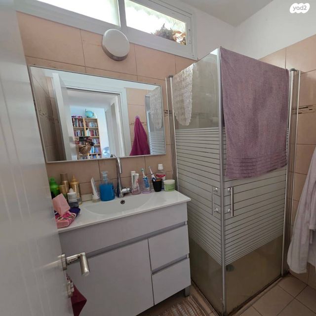 גג/ פנטהאוז, קרן היסוד, רוממה, חיפה