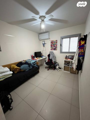 דירה, קידה, נתיבות