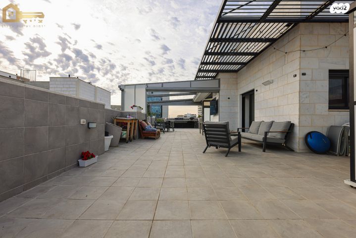 גג/ פנטהאוז, הרצליה