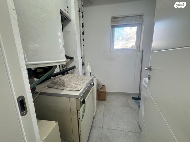 דירה, הרב דוד אלטשולר, גילה, ירושלים