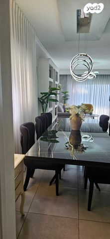 דירה, רכסים