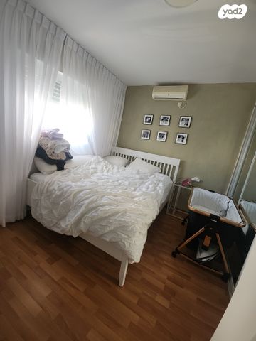 דירה, יונה צבי פיינשטיין, מישור הנוף, ראשון לציון