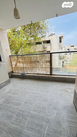 דירה, האצ"ל, רובע א', אשדוד