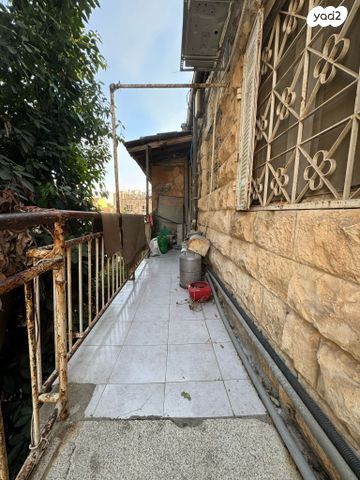 דירה, נחלאות, שערי חסד, ירושלים