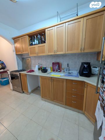 דירה, הירדן, נגבה, רמת גן