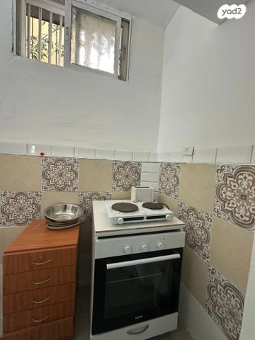 דירת גן, לוד, שוק תלפיות, חיפה