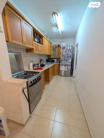 דירה, הירדן, נגבה, רמת גן