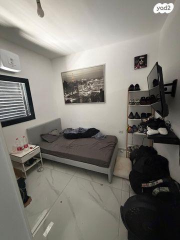 דירה, אמנון ליפקין שחק, נוף הטיילת, נתניה