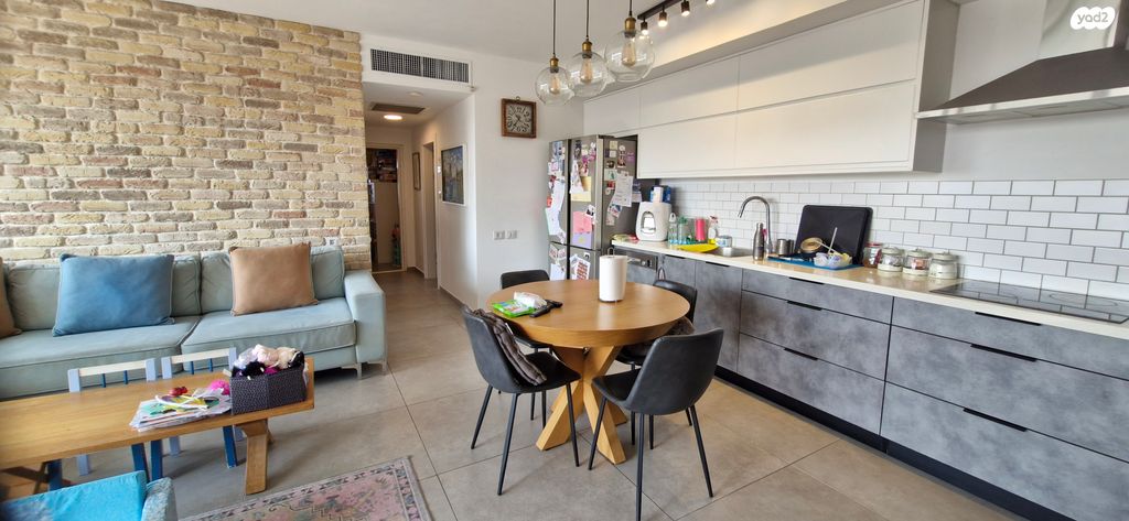 דירה, קרית ויצמן, רעננה