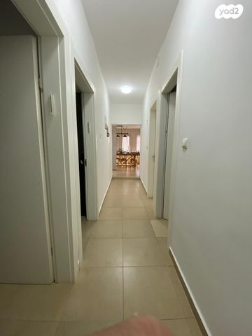 גג/ פנטהאוז, דיזרעאלי, עמידר, בנית, לוד