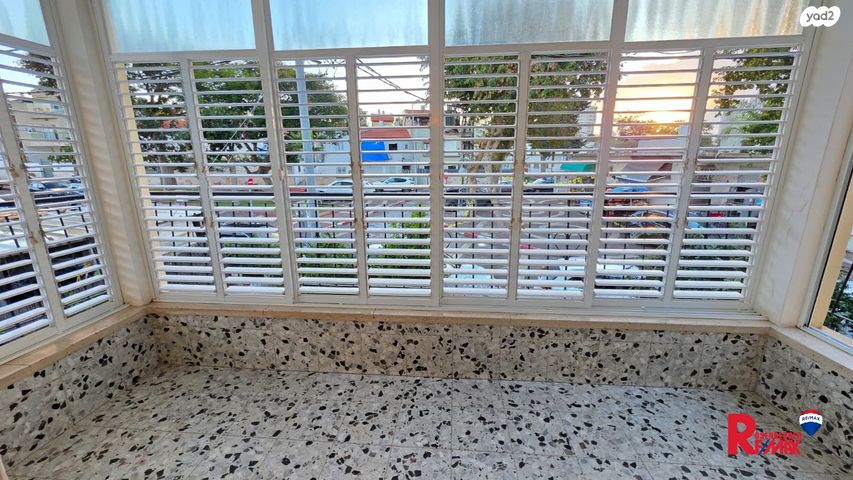 דירה, וייצמן 43, עמידר, בת ים