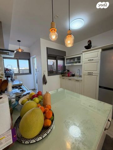 גג/ פנטהאוז, פסגת טל, ראש העין