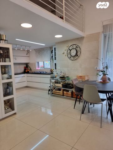 דירת גן, שמורת נחל בשור, אגמים, נתניה