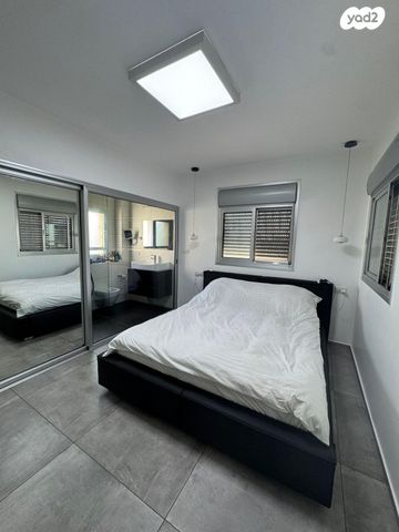 דירה, הדס, קרית אילון, חולון