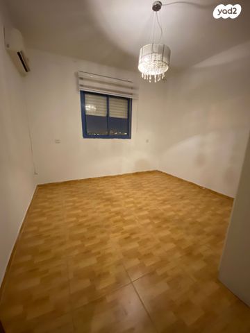 דירה, נווה זאב, נאות אילן, באר שבע