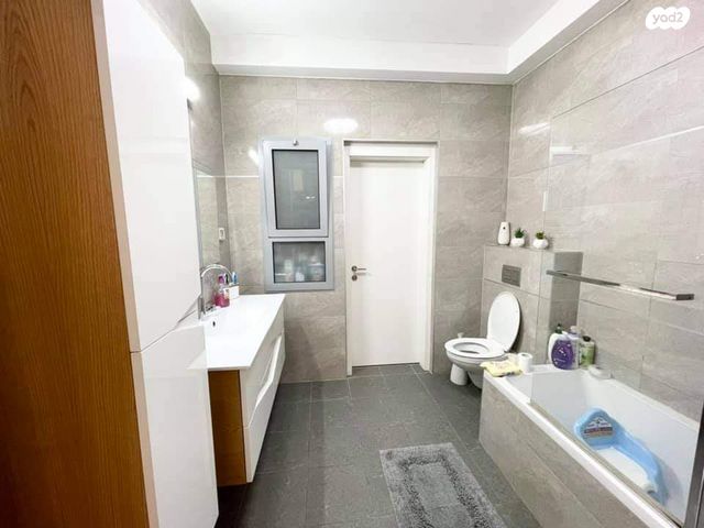 דירה, יוסף בורג, נווה זאב, נאות אילן, באר שבע