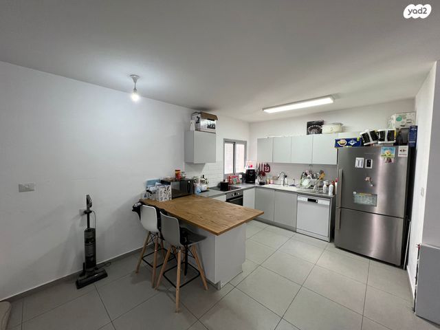 דירה, נווה שרון / שער העיר, נתיבות