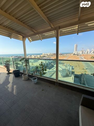 גג/ פנטהאוז