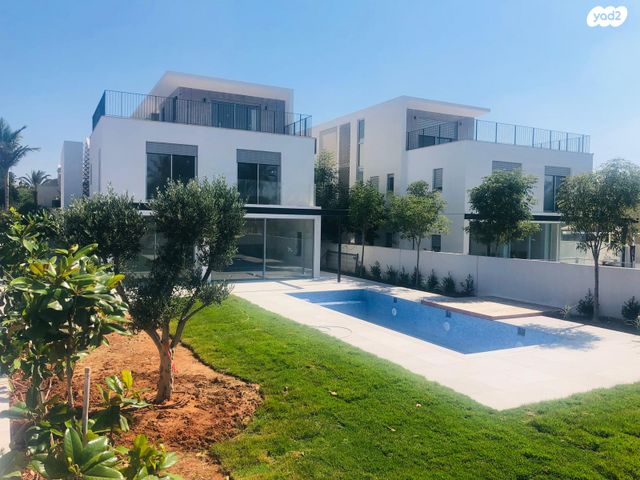 דו משפחתי, דרך יצחק רבין 2, גדרה הצעירה, גדרה