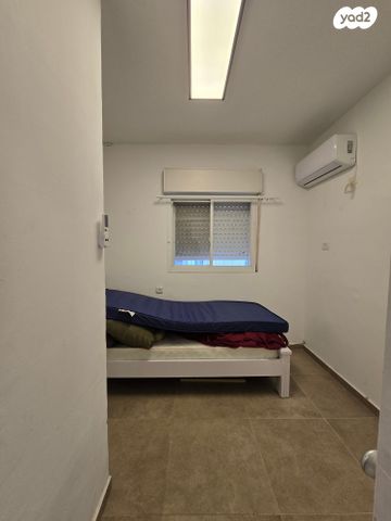 דירת גן, נווה עמל, הרצליה