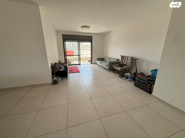 דירה, הרבי מלובאוויטש 33, השחר, דימונה