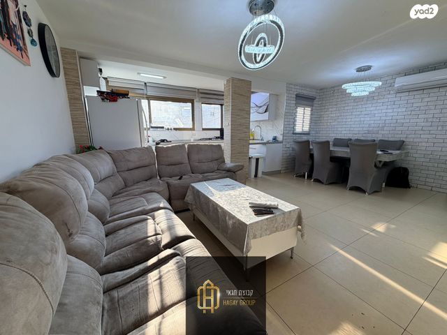 דירה, שדרות חיים וייצמן 10, המרכז האזרחי, רמלה