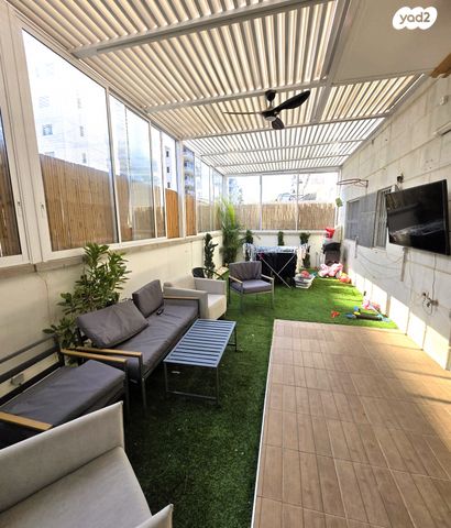 דירת גן, דרך האילנות, גדרה מזרח, גדרה