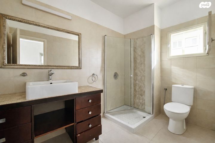 דירה, ש"י עגנון, מרכז דרום, רעננה