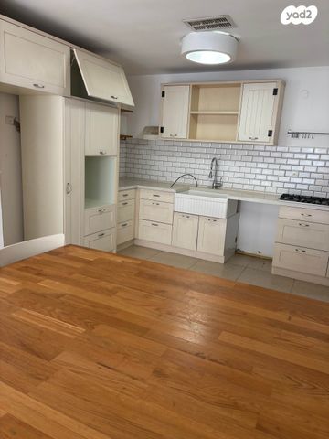 בית פרטי/ קוטג', שאר העיר, עומר