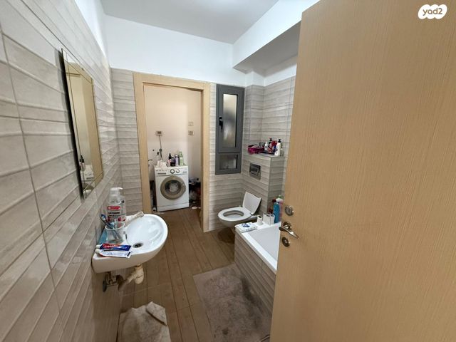 דירה, הרבי מלובאוויטש 33, השחר, דימונה