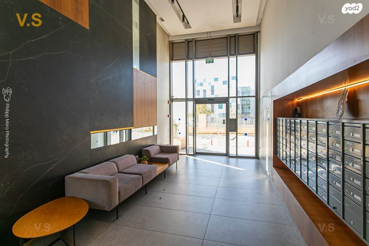 דירה, הגל, החותרים, טירת כרמל