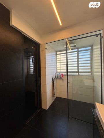 דירה, הדס, קרית אילון, חולון