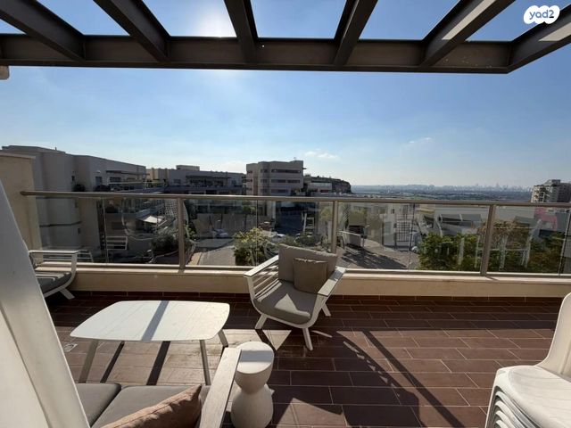 גג/ פנטהאוז, פסגת טל, ראש העין