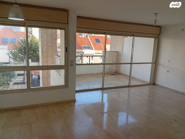 דירה, מוטה גור, קרית אילון, חולון