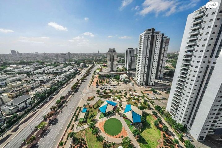 גג/ פנטהאוז, שולמית אלוני, נחלת יהודה, ראשון לציון