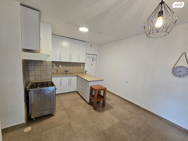 דירת גן, נווה עמל, הרצליה