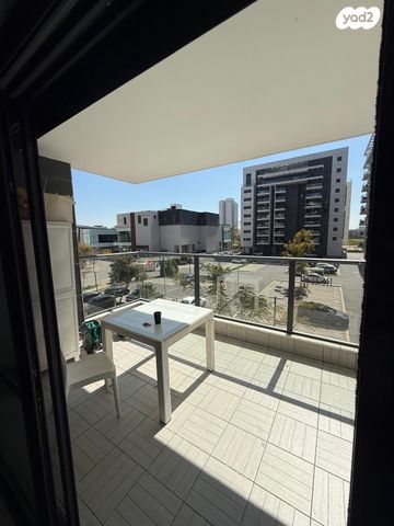 דירה, נחל ירקון, כרמי גת, קרית גת